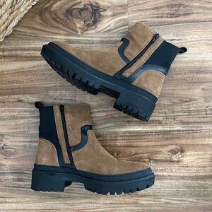 Lucky Brand Suede Brown Chelsea Boots